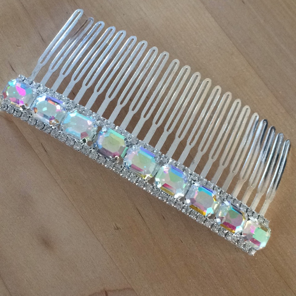 AB rhinestone comb
